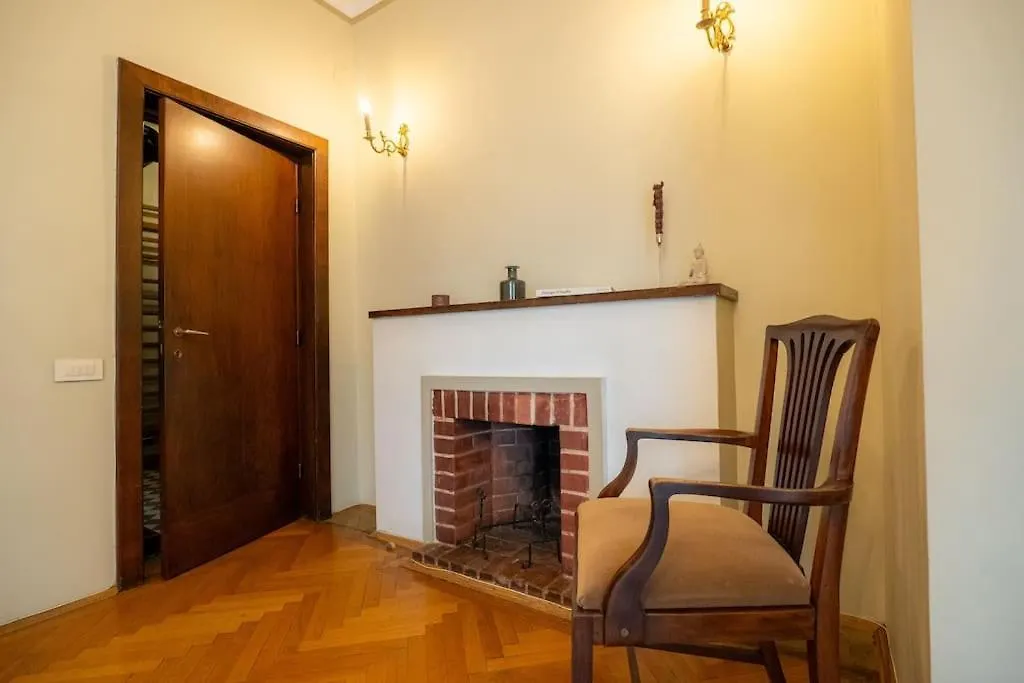Apartament Burghez Bucharest Apartment