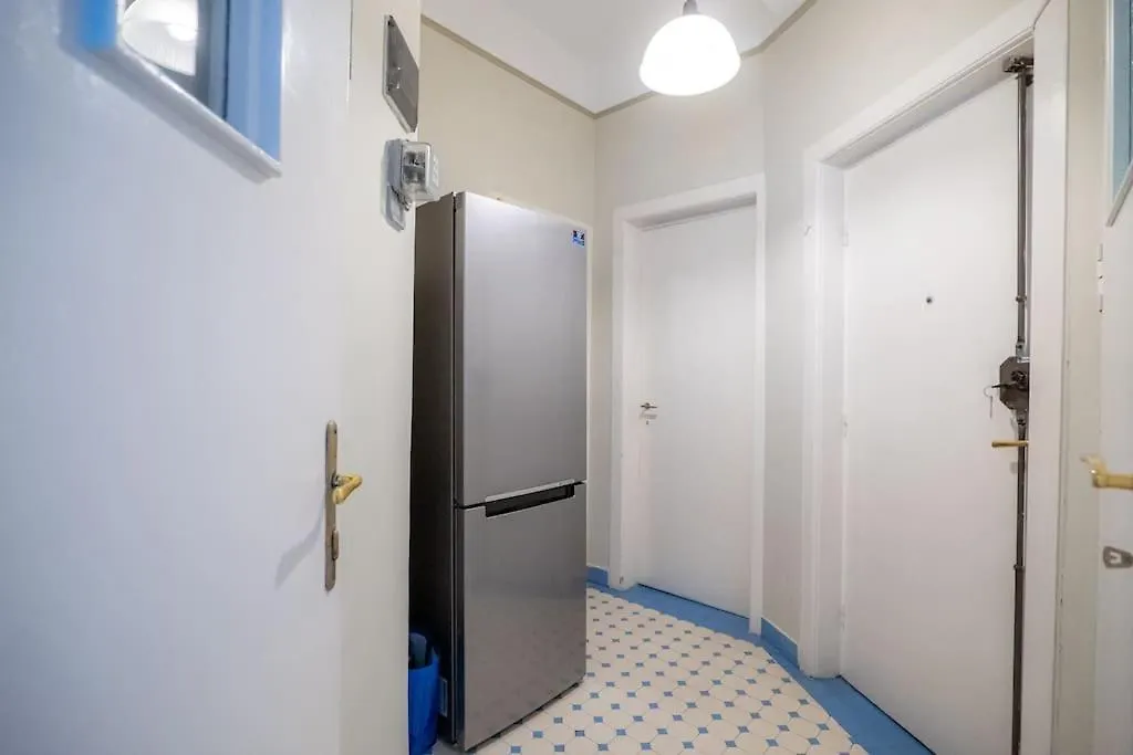 Apartament Burghez Bucharest 0*,  Romania