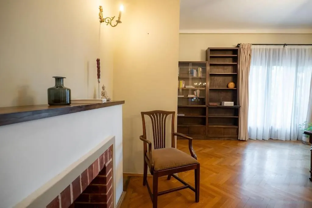Apartament Burghez Bucharest Apartment